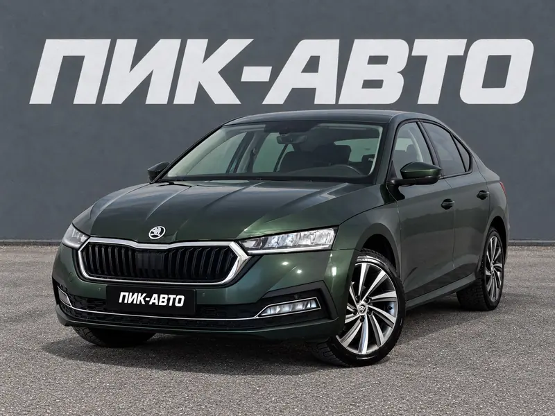 Skoda Octavia 2023 — с пробегом, лифтбек, зеленый, фото 1