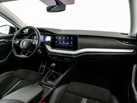 Skoda Octavia 2023, фото 5