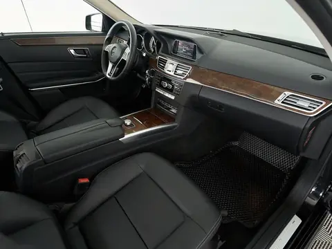 Mercedes-Benz E-Класс 2015, фото 8