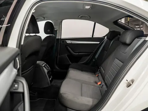 Skoda Octavia 2017, фото 7