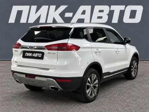 Geely Atlas 2021, фото 4