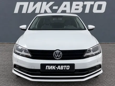 Volkswagen Jetta 2018, фото 2