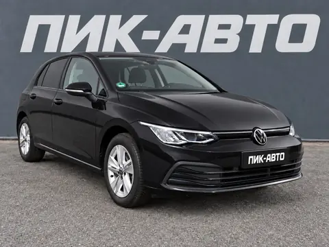Volkswagen Golf 2023, фото 2