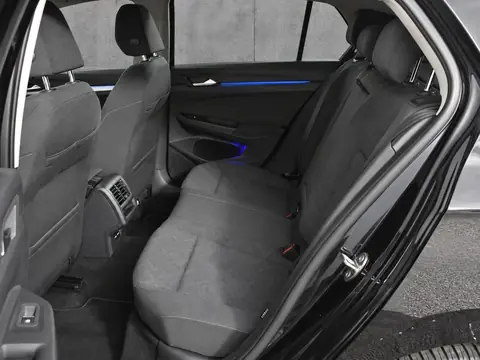 Volkswagen Golf 2023, фото 5