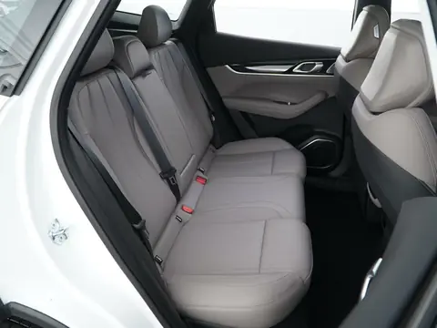 Geely Atlas 2022, фото 6