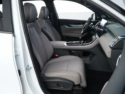 Geely Atlas 2022, фото 7