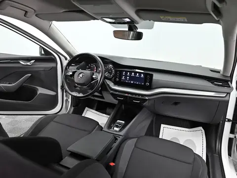 Skoda Octavia 2023, фото 7