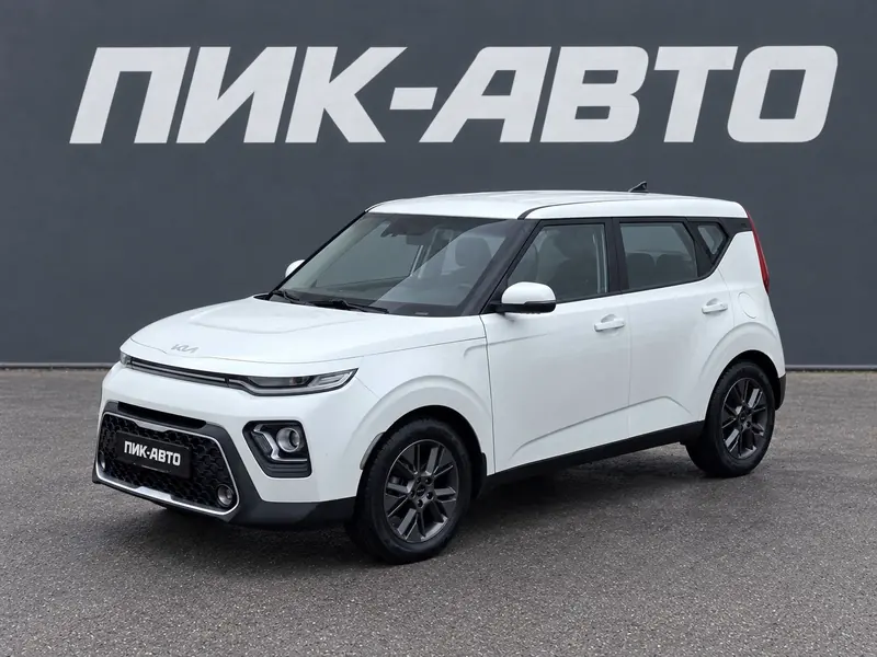 Kia Soul 2021 — с пробегом, хэтчбек, белый, фото 1