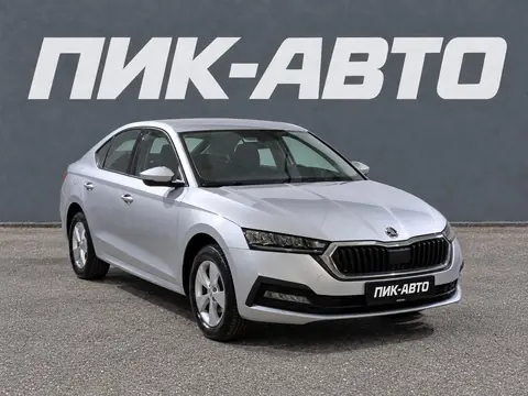 Skoda Octavia 2024, фото 2