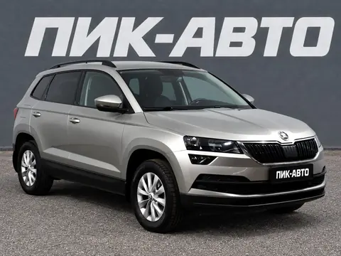Skoda Karoq 2021, фото 2