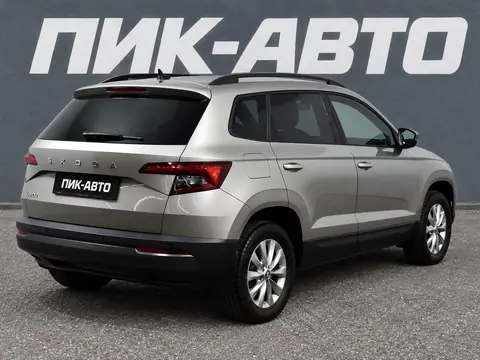 Skoda Karoq 2021, фото 3