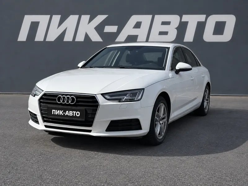 Audi A4 2019 — с пробегом, седан, белый, фото 1