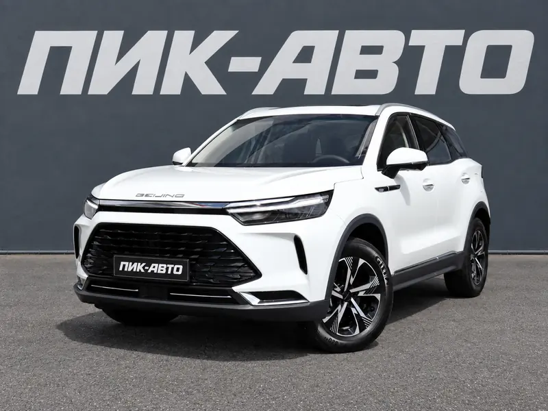 BAIC X7 2024 — с пробегом, внедорожник, белый, фото 1
