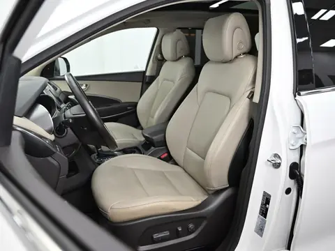 Hyundai Santa Fe 2018, фото 6