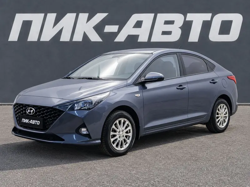 Hyundai Solaris 2022 — с пробегом, седан, серый, фото 1