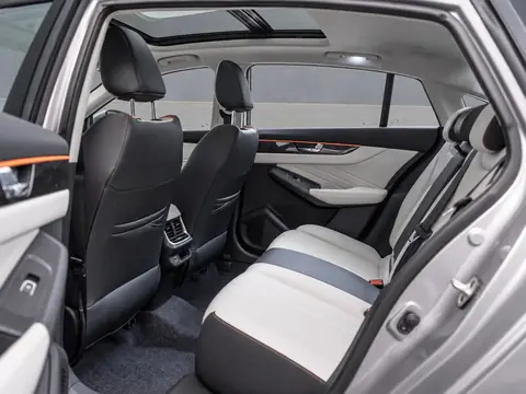 Dongfeng Shine Max 2025, фото 7