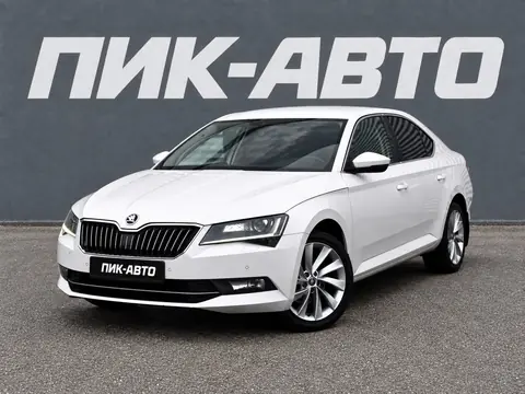 Skoda Superb 2017, фото 1