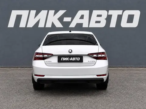 Skoda Superb 2017, фото 3