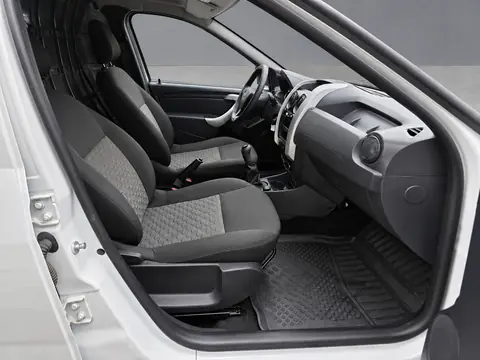 LADA Largus 2025, фото 6