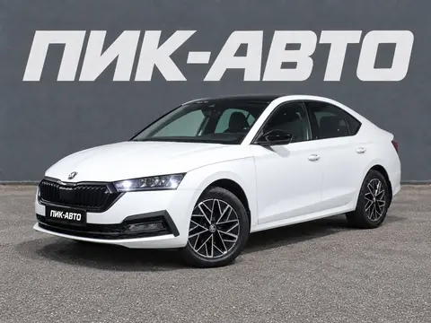 Skoda Octavia 2023, фото 1