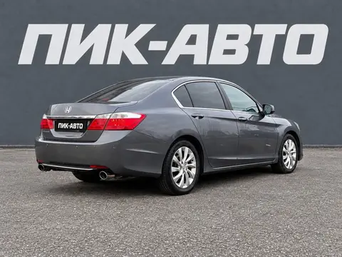 Honda Accord 2015, фото 3