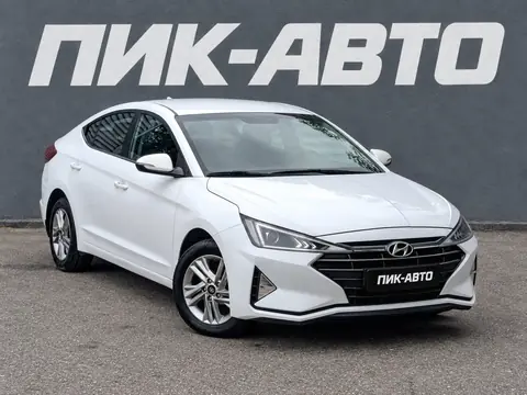 Hyundai Elantra 2020, фото 2