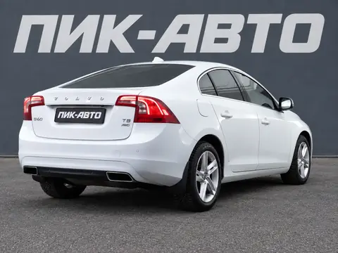 Volvo S60 2016, фото 4
