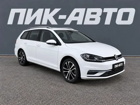 Volkswagen Golf 2019, фото 2