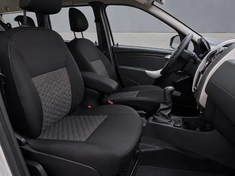 LADA Largus 2025, фото 8
