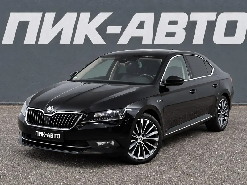 Skoda Superb 2018 — с пробегом, лифтбек, черный, фото 1