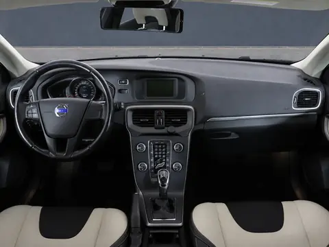 Volvo V40 Cross Country 2015, фото 7
