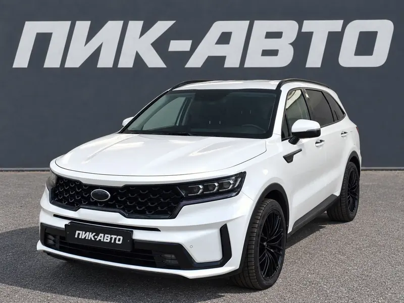 Kia Sorento 2022 — с пробегом, внедорожник, белый, фото 1