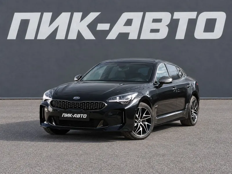 Kia Stinger 2019 — с пробегом, лифтбек, черный, фото 1