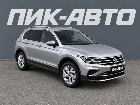 Volkswagen Tiguan 2021, фото 2