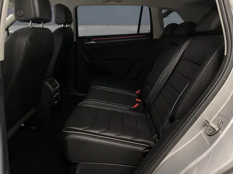 Volkswagen Tiguan 2021, фото 7