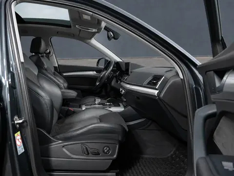 Audi Q5 2018, фото 6