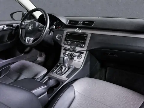 Volkswagen Passat 2015, фото 5