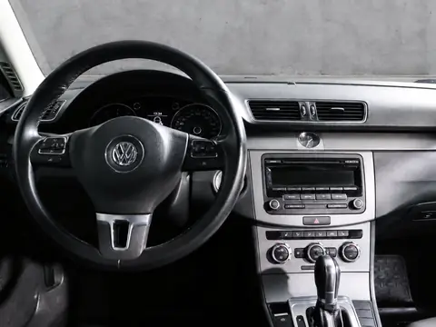 Volkswagen Passat 2015, фото 7