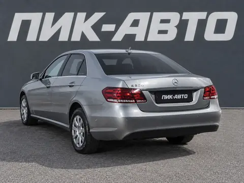 Mercedes-Benz E-Класс 2015, фото 4