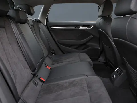 Audi A3 2018, фото 7