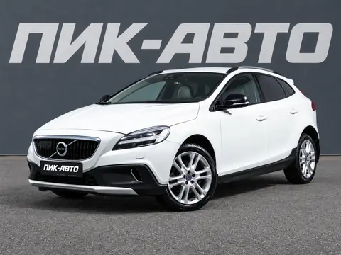 Volvo V40 Cross Country 2017, фото 1