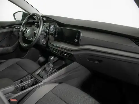 Skoda Octavia 2023, фото 5