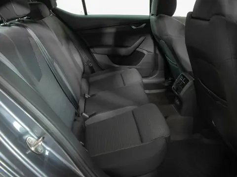 Skoda Octavia 2023, фото 6