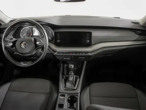 Skoda Octavia 2023, фото 7