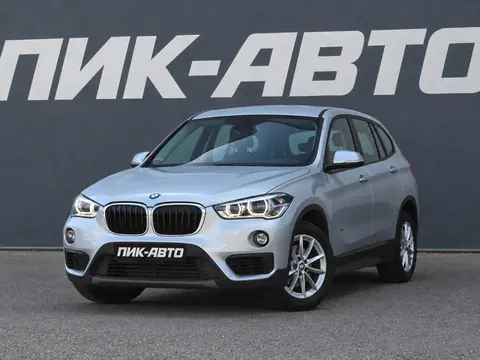 BMW X1 2016, фото 1