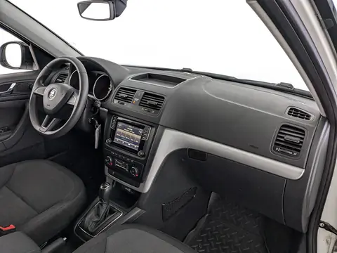 Skoda Yeti 2017, фото 5