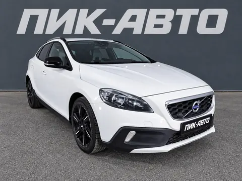 Volvo V40 Cross Country 2015, фото 2