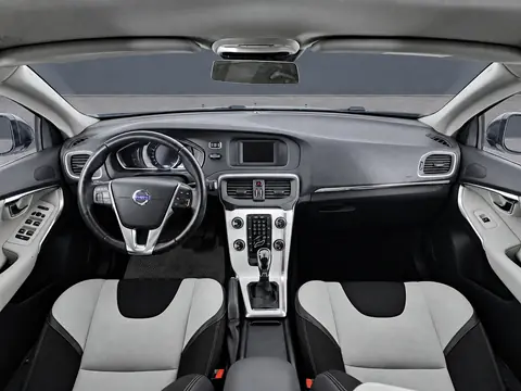 Volvo V40 Cross Country 2015, фото 7