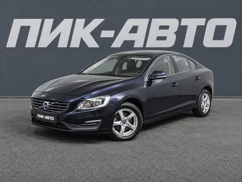 Volvo S60 2015, фото 1