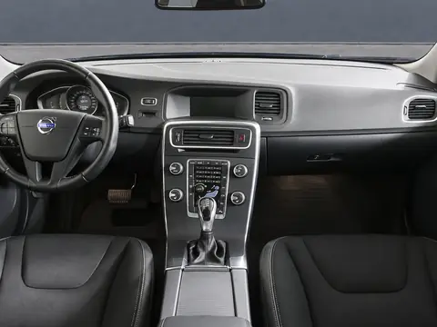Volvo S60 2015, фото 7